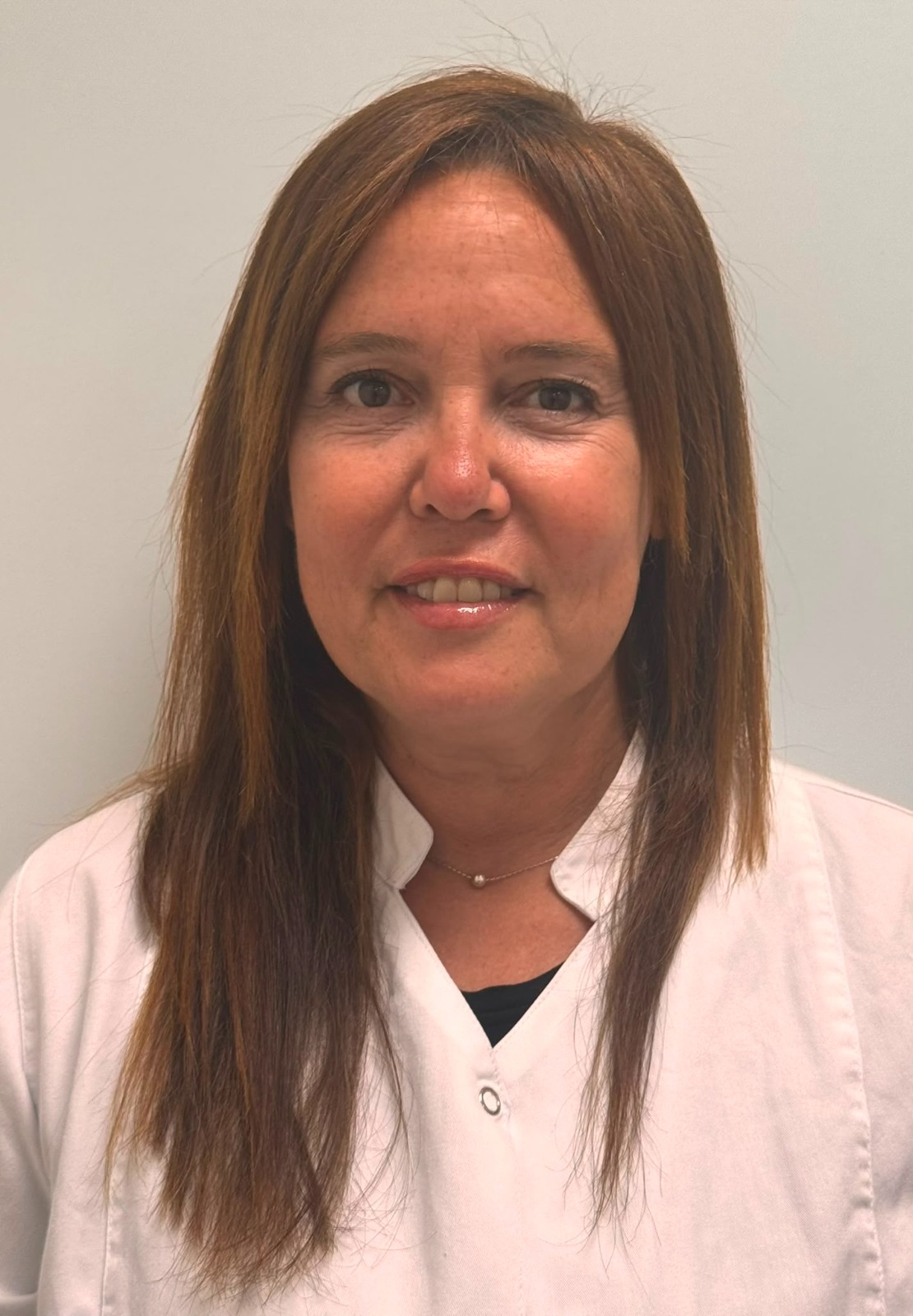 Dra. Carolina Selis — Médico estético y Directora Sanitaria